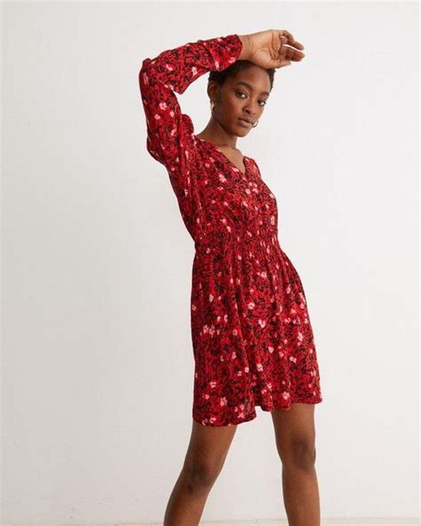 Oliver Bonas Floral Animal Print V-neck Mini Dress in Red | Lyst