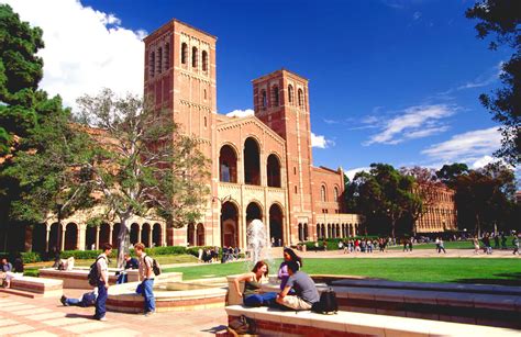 UCLA-campus-e1455721292399 | EnglishPedia