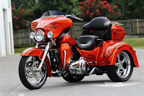 harley-davidson trikes | Harley Trike 2013 2011 harley davidson custom | Trike motorcycle ...
