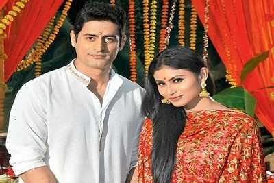 Mouni Roy denies engagement rumours - Times of India