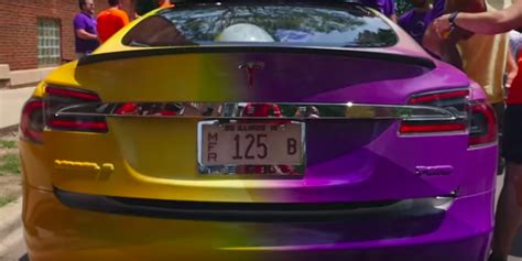 Tesla Model X rainbow paint job at Pride Parade: PHOTOS - Business Insider