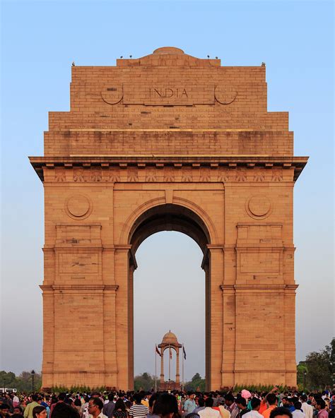 India Gate in New Delhi- Edwin Lutyens | India gate, Monument in india ...