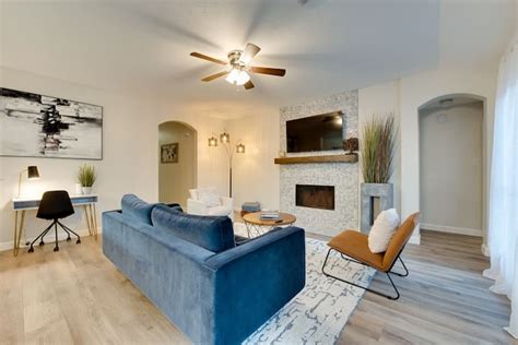 The Woodlands Pet Friendly+ Bikes Renovated Home - Houses for Rent in Conroe, Texas, United ...