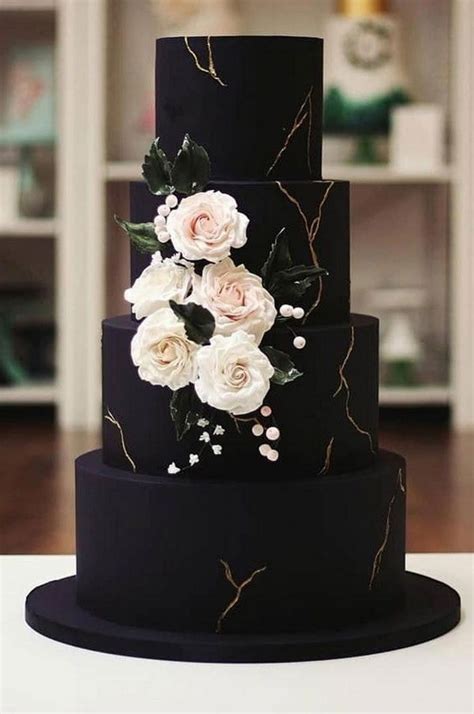 elegant black wedding cake with white sugar flowers | Deer Pearl Flowers