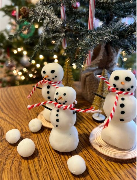 How To Make Crystal SnowFlakes With Borax