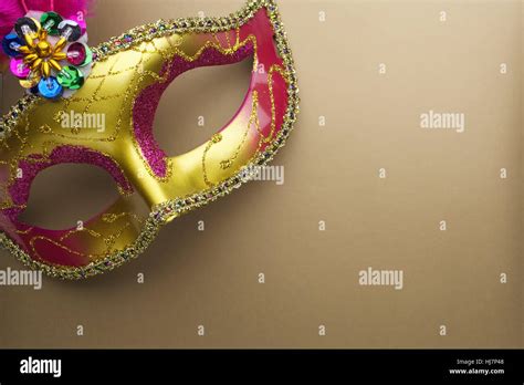 Carnivale masks -Fotos und -Bildmaterial in hoher Auflösung – Alamy