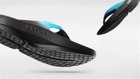 OOFOS Footwear Offers Recovery on the Go | GearJunkie