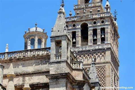 Walk the Santa Cruz Neighbourhood in Seville - Retired And Travelling