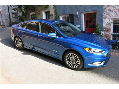 2020 Ford Fusion Hybrid: 120 Exterior Photos | U.S. News