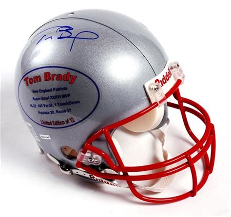 Tom Brady Signed Ltd Ed Patriots Super Bowl Helmet UDA