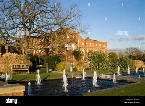 The Grove Hotel, Watford, Hertfordshire Stock Photo - Alamy