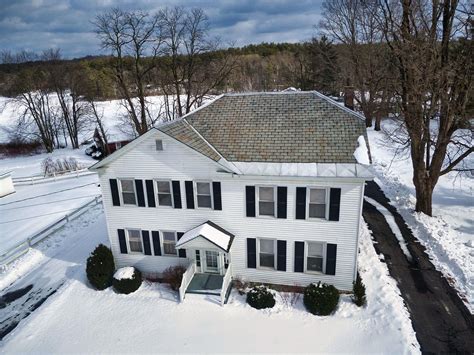 Look inside these 200-year-old homes for sale in the Capital Region