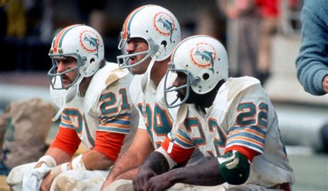 Miami Dolphins Throwback Uniforms 2020 / Dolphins' 50th season ...