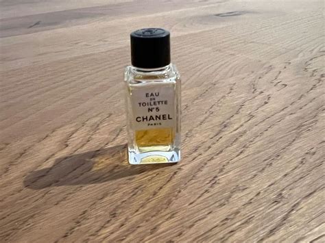 Original Miniatur Eau de Toilette Chanel Nr. 5 | Kaufen auf Ricardo
