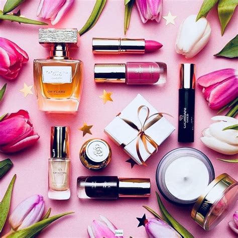 Pin van All Things Beauty With Annabel op Oriflame Cover Photo | Ori ...