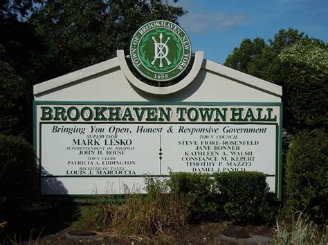 Brookhaven Town Hall to be Among New WiFi 'Hot Spots' | Sachem, NY Patch