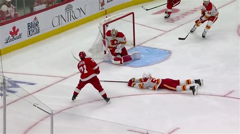 Larkin's slick goal | NHL.com