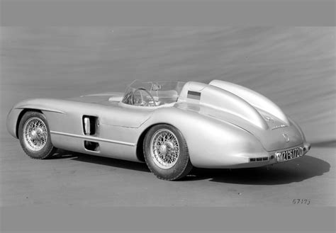 1955 Mercedes-Benz 300 SLR | Review | SuperCars.net