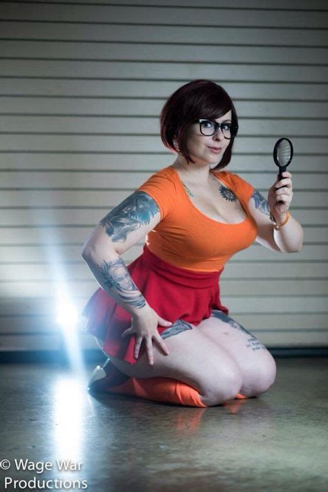 Top Cosplay, Cosplay Costumes, Velma Dinkley, Pin Up, Instagram, Costumes, Curves, Actresses