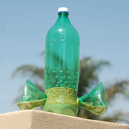 HOME DZINE Garden Ideas | Recycled plastic bottle bird feeder