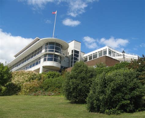 Cliffs Pavilion Westcliff Seafront Essex Coast | www.iknow-h… | Flickr