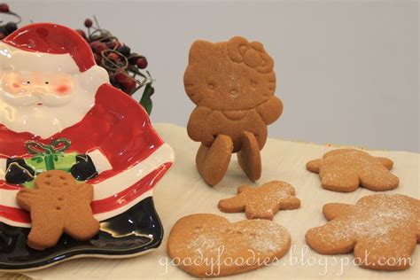 GoodyFoodies: Recipe: Gingerbread Man + Hello Kitty Biscuits