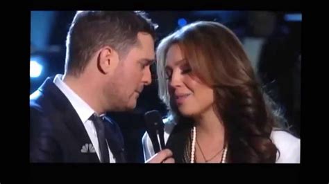 Michael Buble ft Thalia - Feliz Navidad (Christmas Special) - YouTube