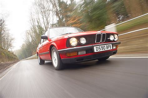 BMW M5 E28 - history, review and specs of an icon | evo