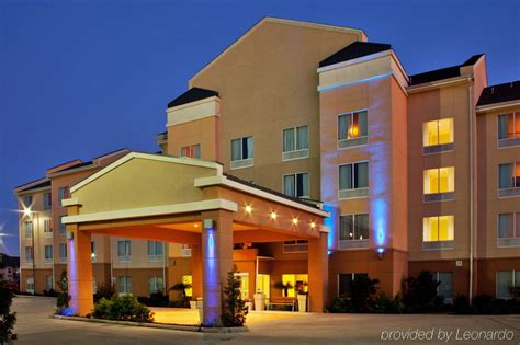 Holiday Inn Express New Orleans East | Find Your Perfect Lodging, Self-Catering, or Bed and ...