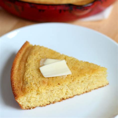 Brown Butter Cornbread in a Cast Iron Skillet - Everyday Homemade