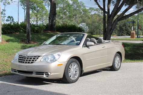 2008 Chrysler Sebring | Premier Auction