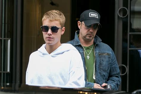 Justin Bieber's Dad Shares Adorable Throwback Baby Pics of the Singer ...