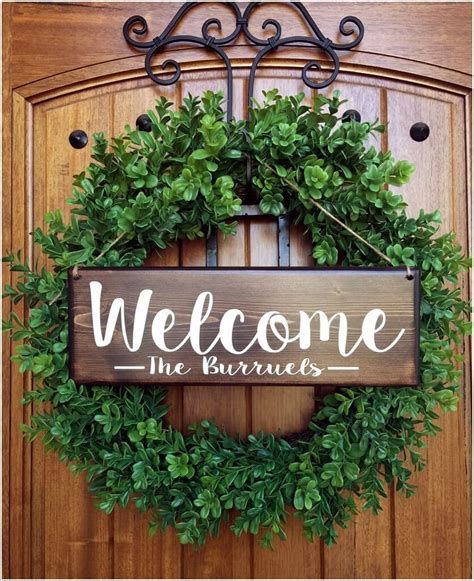 10 Beautiful Front Door Welcome Signs