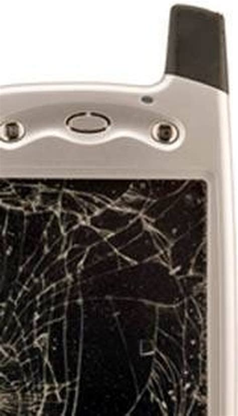 How to Replace a Cell Phone LCD Screen | Techwalla