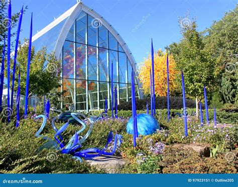 Chihuly Garden and Glass Museum, Seattle Editorial Photo - Image of gallery, garden: 97923151