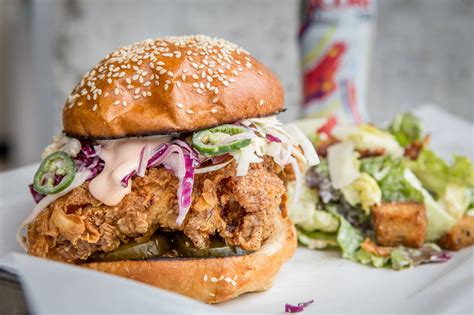 The top 10 fried chicken sandwiches in Toronto