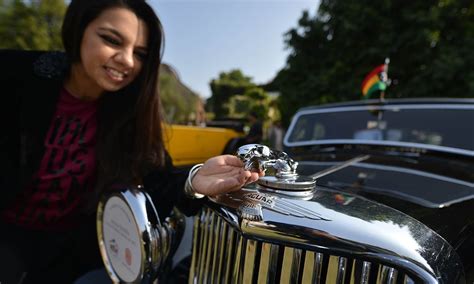 Vintage car show in Islamabad | Pakistan Defence