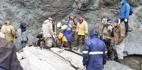 Russia recovers bodies of nine plane crash victims | Aviation News | Al ...