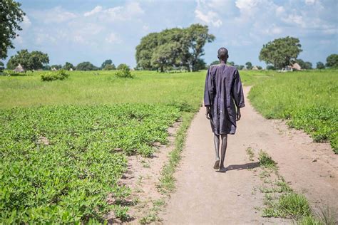 Photographer is Focused on Impact of Climate Change in South Sudan