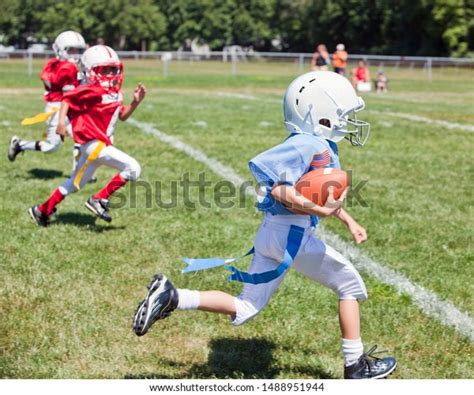 7,798 American Football Children Images, Stock Photos & Vectors ...