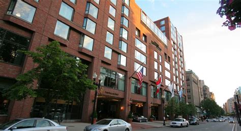 Four Seasons Boston, Boston Review | The Hotel Guru