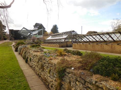 Alpine Houses of England and Scotland: Royal Botanic Gardens Edinburgh