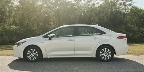 Toyota Corolla Hybrid Vs Prius: It's Very, Very Close - Motorborne