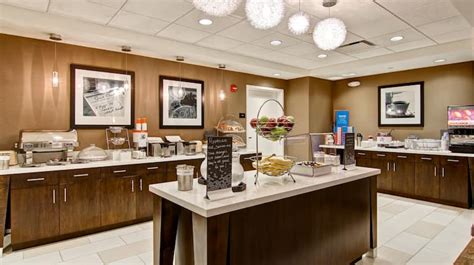 Hampton Inn & Suites Detroit - Troy, Michigan Hotels