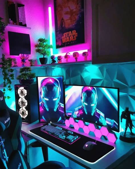 pc setup aesthetic minimalist nel 2024