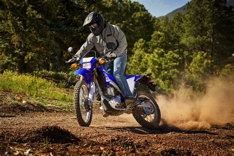 2017 Yamaha WR250R Buyer's Guide | Price & Specs