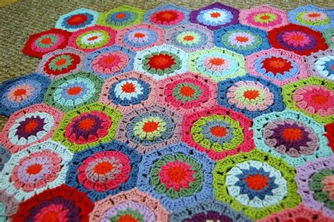 Crochet Hexagon Blanket – Part III