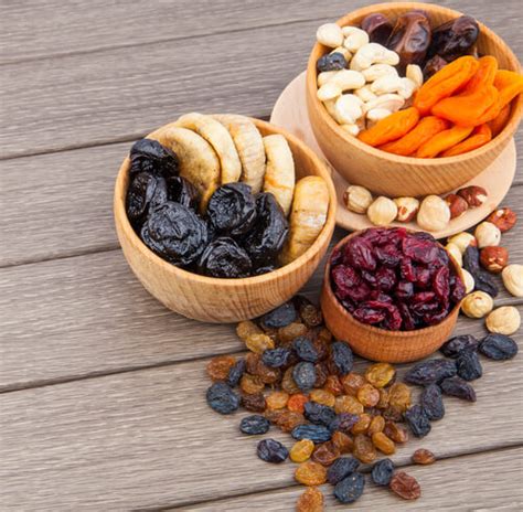 Dried Fruits That Help You Stay Fit and Healthy – Vaya News