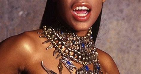 Aaliyah in Queen of the Damned (2002) | Soul, Baby, Soul | Pinterest | Queen of the damned ...