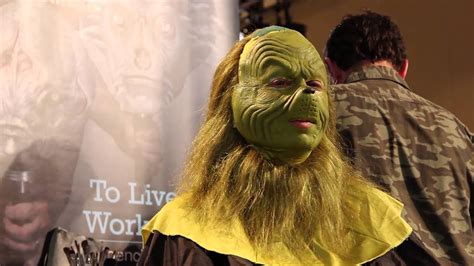 Jim Carrey Grinch Makeup Process | Saubhaya Makeup